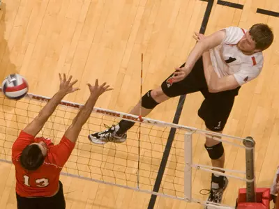 Men's Volleyball Tops Grand Canyon; 3-1
