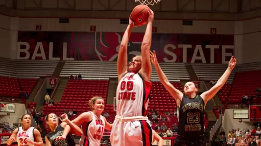 WBB Claims 59-55 Victory Over Austin Peay Sunday