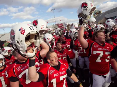 Football Team Spring Practice #8 Report