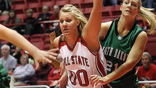 Women's Basketball Wins Big Over Oakland City