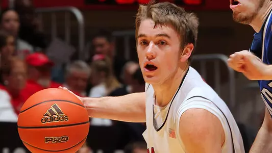 Men's Basketball Returns Home Tuesday Night