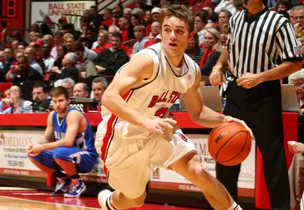 MBB Posts 70-60 Win at Toledo