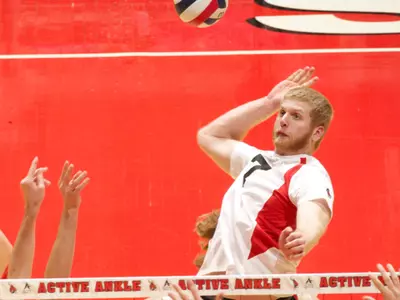 Men's Volleyball Scores 3-1 Win At George Mason