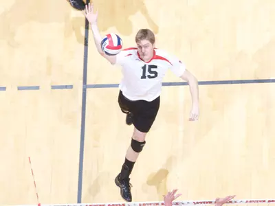 Men?s Volleyball Stuns No. 3 Cal State Northridge, 3-0