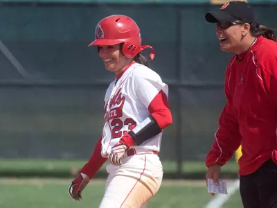 Softball Defeats Toledo 10-1 In Five Innings Saturday