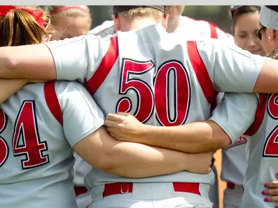 Softball Hosts Akron In Doubleheader Action Friday