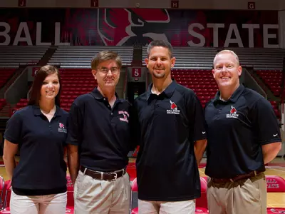 WVB Opens 2010 Season At SIUE Cougar Classic Friday