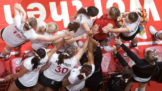 Women's Volleyball Travels To IPFW Tuesday