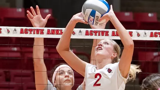 Women?s Volleyball Suffers 3-1 Setback At Wright State