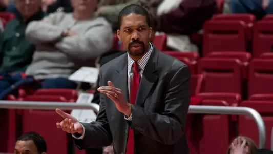 Men's Basketball Adds Berry And Koch To Roster