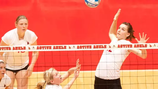 WVB Improves To 5-0, Sweeps Robert Morris Saturday Morning