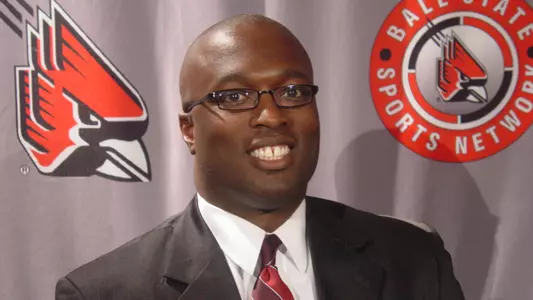 Ron Oliver Named Director Of Basketball Operations