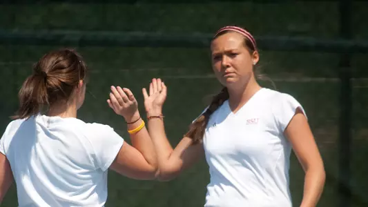 Women's Tennis Ends Day One of Fall MAC Invite