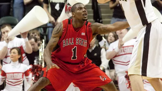 Men's Basketball Travels To #16/18 Butler Saturday