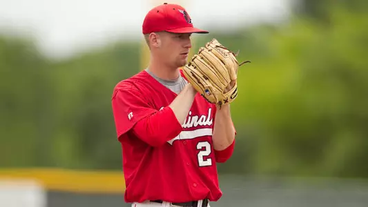 Baseball Drops Pitching Duel To Bowling Green, 2-0