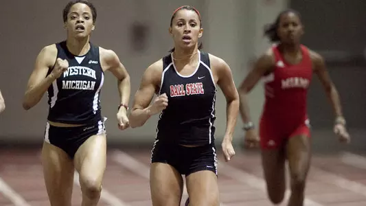 T&F Opens Outdoor Season At Polar Bear Invite