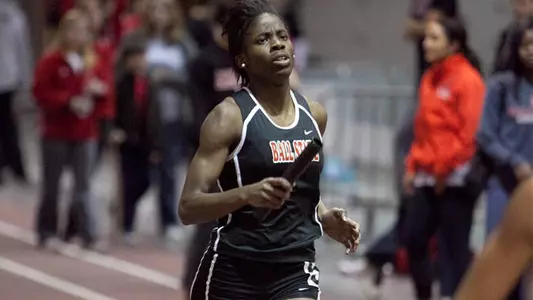 Track & Field Heads To Gladstein Invitational