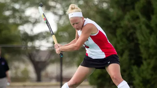 Field Hockey Drops Contest to MAC Foe Ohio, 9-1