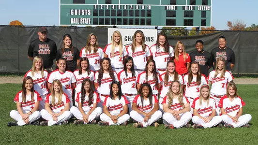 Softball Picked To Finish Second In MAC West