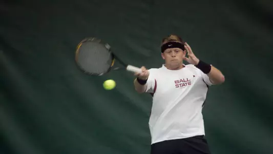 Men's Tennis Wins Two Friday