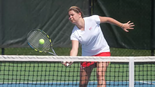 Women's Tennis Wins 6-1 Against Oakland