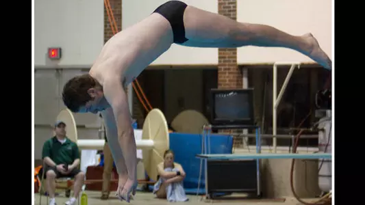 SL - IN Focus: Senior Diver Chris Behrle