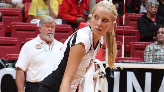 Women's Volleyball Moves To 2-0 With Sweep Of Citadel