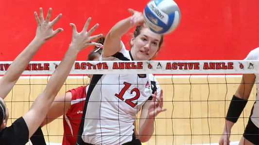 WVB Earns Marriott Volley Brawl Tournament Title