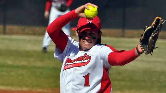 Softball Earns 5-1 Victory Over UNLV