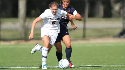 Soccer Ties Northern Arizona, 2-2