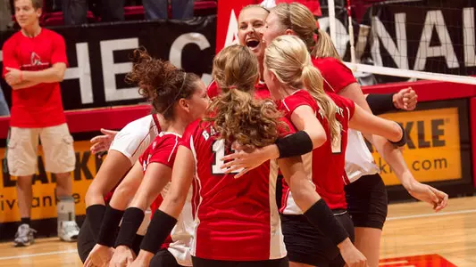 Women's Volleyball Opens MAC Play This Week