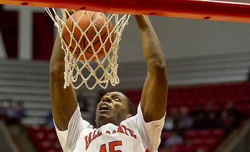 Men's Basketball Posts 75-65 Victory At NIU