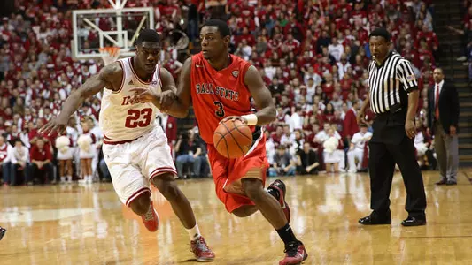 Cardinals Ride Hot Second Half to 80-73 Road Win