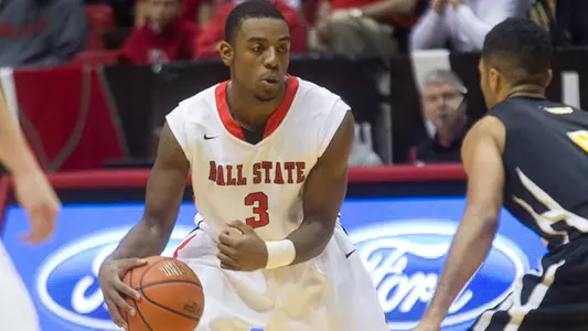 Butler Uses Second-Half Run to Top Cardinals, 67-53