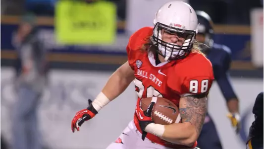 Football's Zane Fakes Named to Mackey Watch List