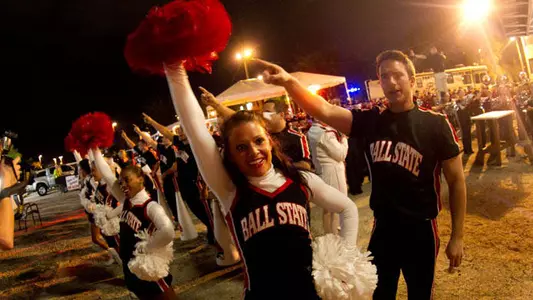 Cheerleaders at Beef 'O' Brady's St. Petersburg Bowl