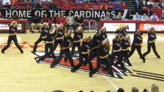 Code Red Dance Team Alumni Still Got It