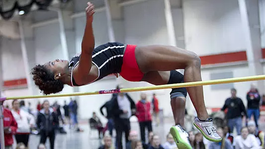 T&F Tallies 11 Top-10s at Mike Poehlein Invitational