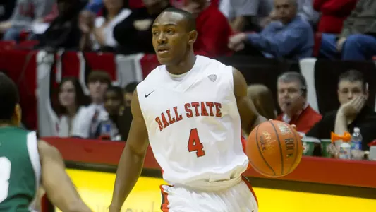 Men's Basketball Falls At WMU In MAC Tournament