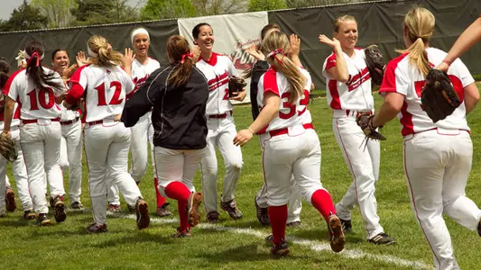 Softball Starts Spring Break Trip At Citrus Classic