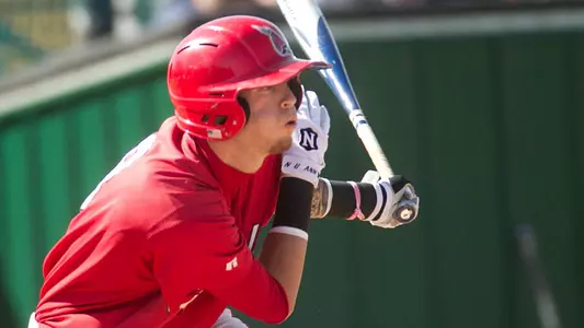 Baseball Team Defeats Eastern Michigan 6-4