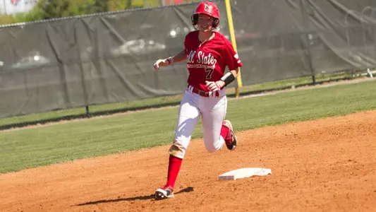 10-Run Inning Lifts Softball To 15-5 Win Over Marist