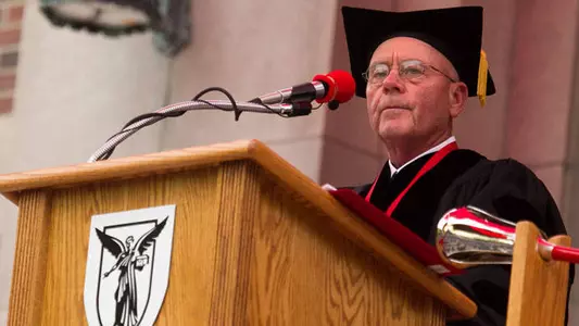 Richards Receives President's Medal of Distinction