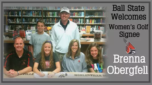 Women's Golf Signs Brenna Obergfell