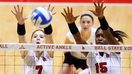 WVB Tops Buffalo In Another Late Escape