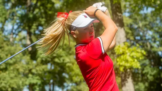 Westaway Leads Women's Golf on Day One in Texas