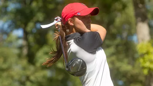 Women's Golf One Stroke Off Lead at The Preview