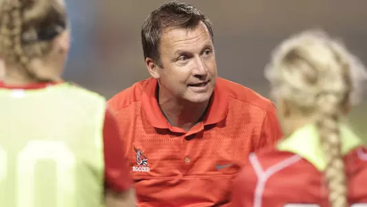 Soccer Program Signs Seven Recruits for 2013