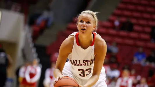 WBB Hosts No. 7 Louisville In Worthen Arena Tuesday