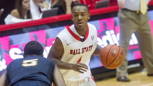 Men's Basketball Falls 66-63 to Buffalo